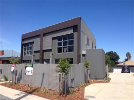 Travers Street Units